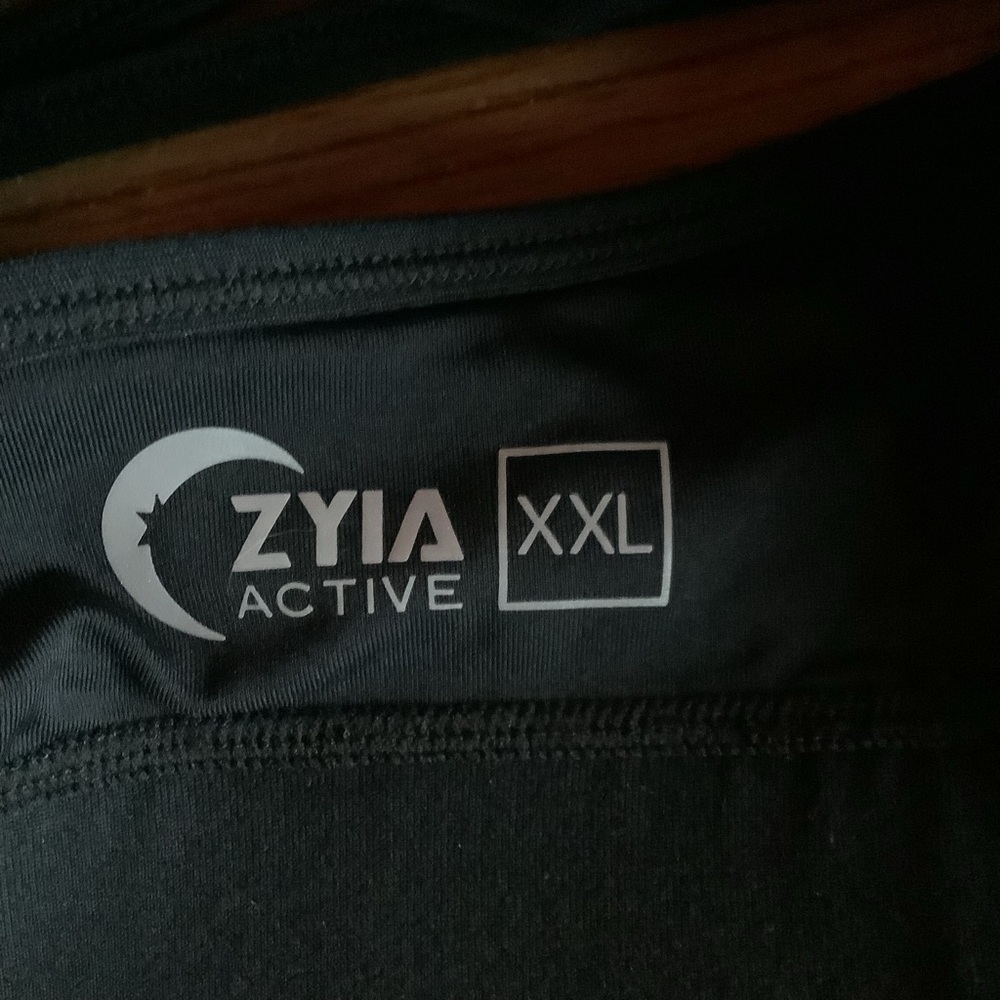 ZYIA Active Size XXL Black Strappy Sports Bra - Picture 7 of 7
